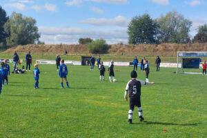 Mehr über den Artikel erfahren Soccercup in Pressath trotzt widriger Wetterumstände