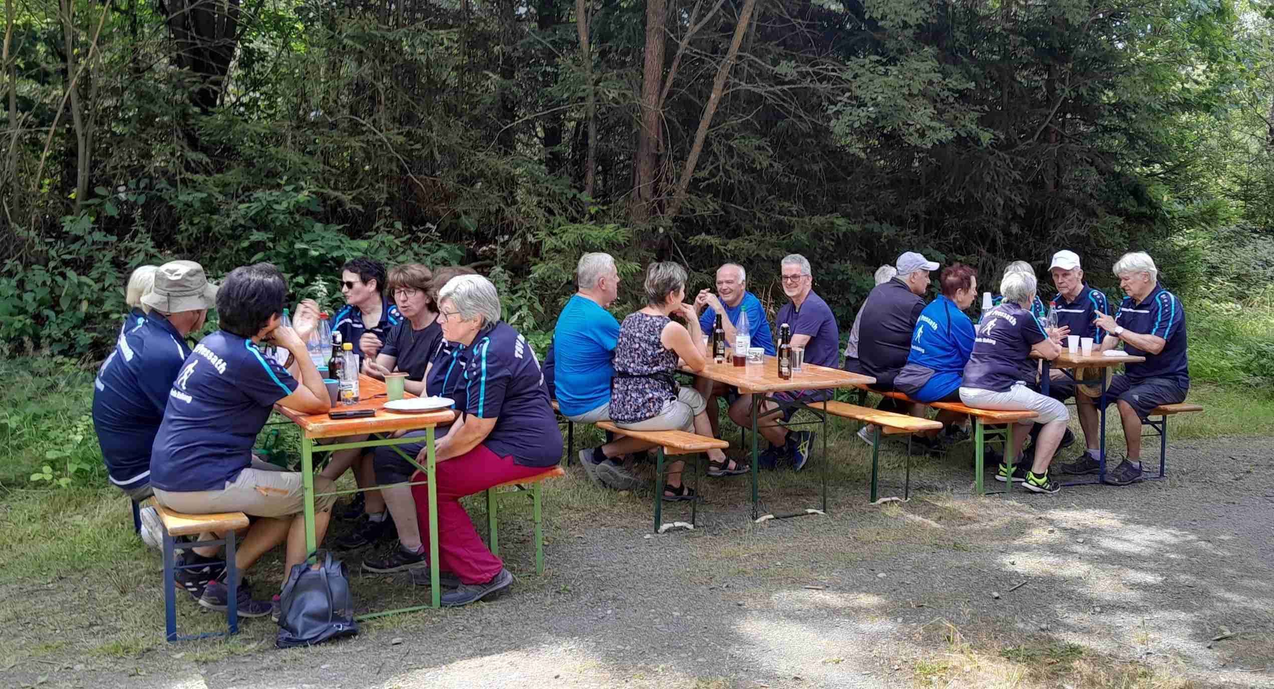 Mehr über den Artikel erfahren Feiern kann die Nordic Walking-Abteilung