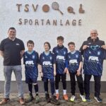 Neue Trikots sorgen für Begeisterung bei den D-Junioren des TSV Pressath